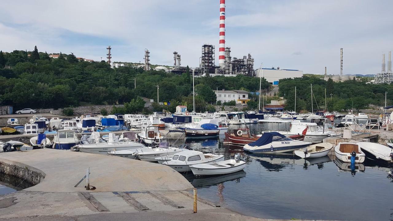 Urinj Apartman Kostrena Kültér fotó